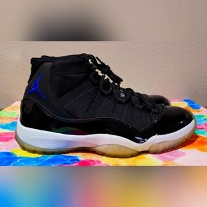 Air Jordan 11 SPACE JAM 2009